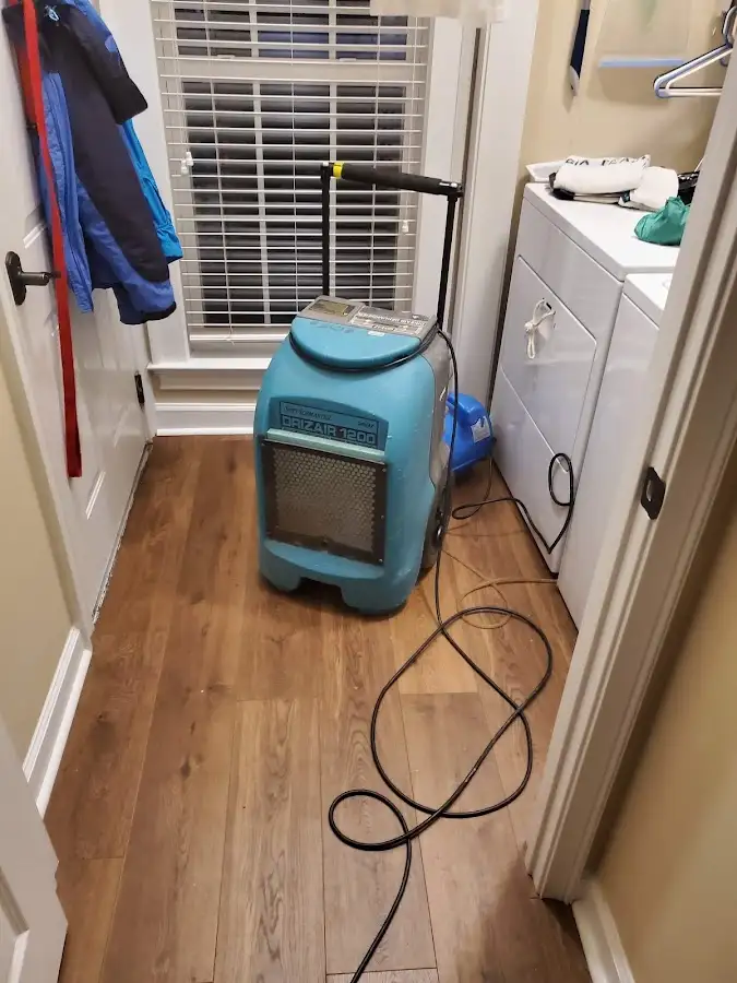Commercial dehumidifier deployed for Flood Damage Cleanup in Kaiminani